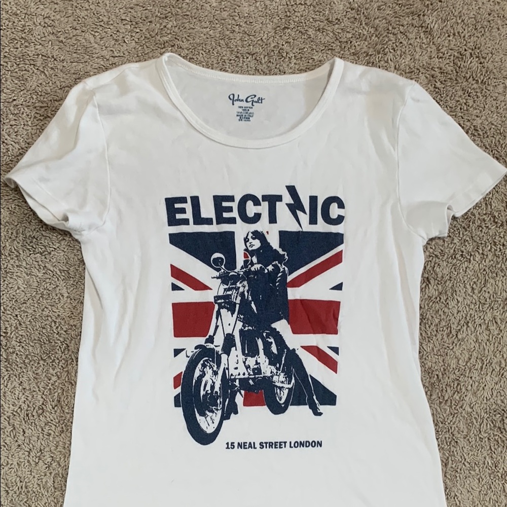 Brandy Melville London tee